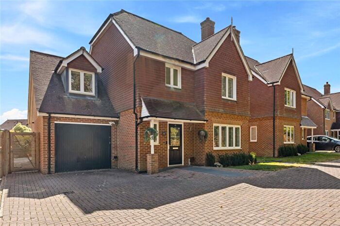 4 Bedroom Detached House To Rent In Ryeland Road, Burgess Hill, West Sussex, RH15