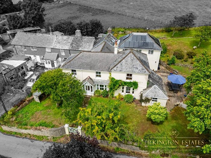 7 Bedroom Cottage For Sale In Caradon Town, Liskeard, Cornwall, PL14