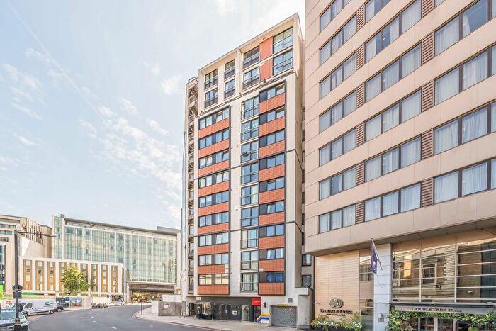 2 Bedroom Flat To Rent In Bridge Place, Westminster, SW1V