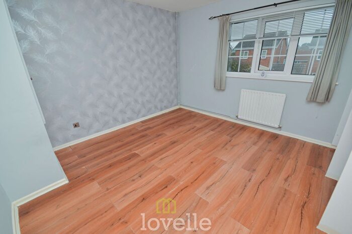 2 Bedroom Semi-Detached House For Sale In Eskham Close, Cleethorpes, DN35
