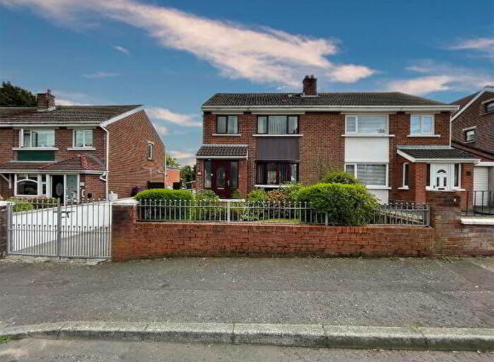 3 Bedroom Semi-Detached House For Sale In Willowvale Avenue, Belfast, BT11