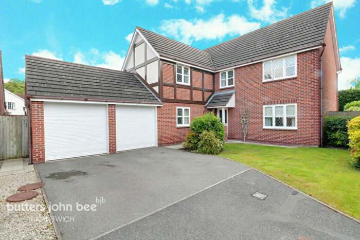 5 Bedroom Detached House For Sale In Pear Tree Field, Nantwich, CW5