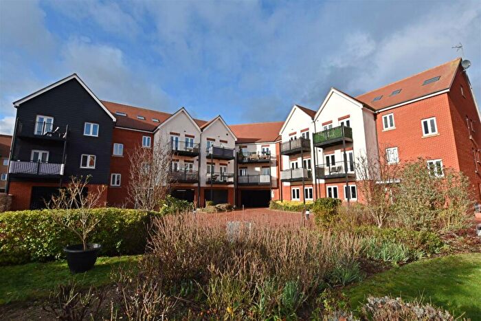 1 Bedroom Apartment For Sale In Tylers Ride, South Woodham Ferrers, CM3