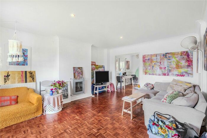 3 Bedroom Terraced House To Rent In Pageant Crescent, London, SE16