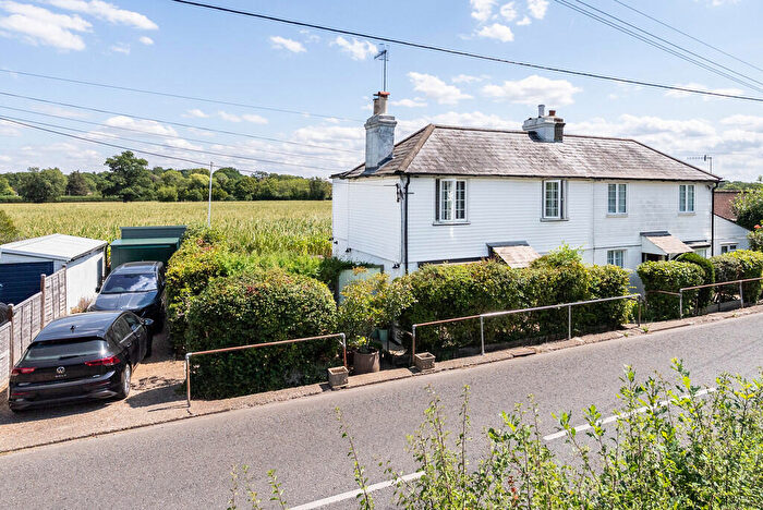 3 Bedroom Semi Detached House For Sale In Middle Street, Brockham, RH3