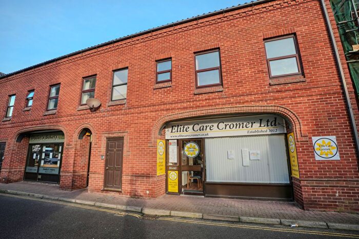 2 Bedroom Flat For Sale In Tucker Street, Cromer, NR27