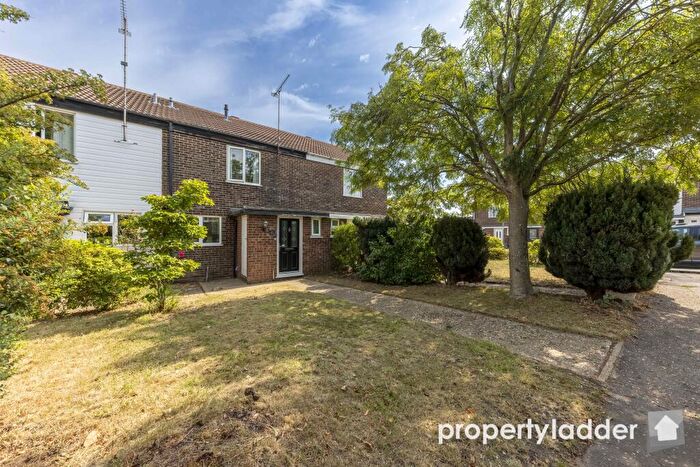 3 Bedroom Terraced House For Sale In Chestnut Avenue, Spixworth, Norfolk, NR10