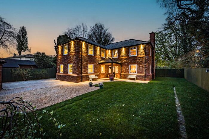 5 Bedroom Detached House For Sale In Exceptional Detached Property Unfolding Over, Sq Ft, CW8