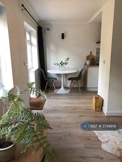 1 Bedroom Flat To Rent In Roseacre Close, Canterbury, CT2