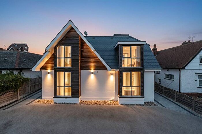 4 Bedroom Detached House For Sale In Tankerton Road, Tankerton, Whitstable, CT5