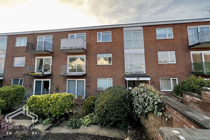 2 Bedroom Apartment To Rent In Belvedere Court, Kingsway, Ansdell, FY8