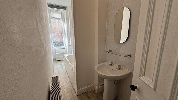 1 Bedroom Flat To Rent In Westmoreland Street, Glasgow, G42
