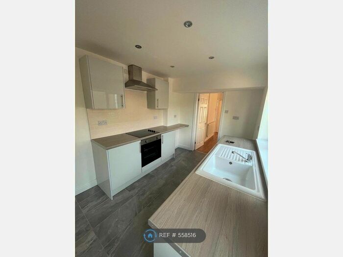 3 Bedroom Terraced House To Rent In Garth Street, Tonyrefail, Porth, CF39