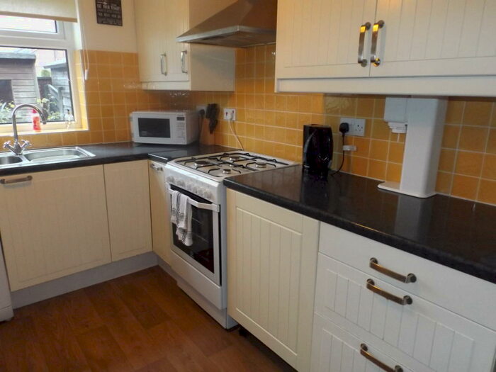 2 Bedroom Mews To Rent In Siddall Street; Heywood;, OL10