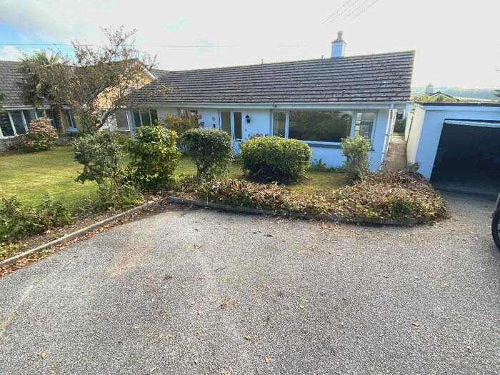 Houses to rent in Hayle, Cornwall