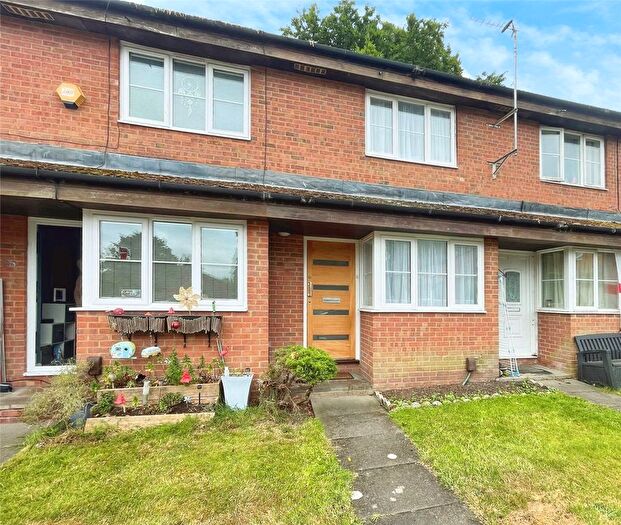 1 Bedroom Terraced House To Rent In Sycamore Walk, Englefield Green, Egham, Surrey, TW20