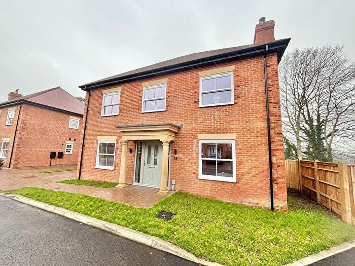 4 Bedroom Detached House For Sale In Saddlers Place, Bexhill On Sea, TN39