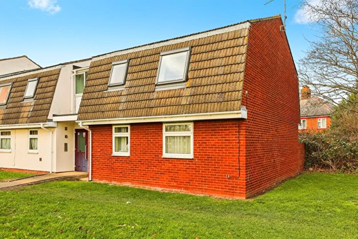 1 Bedroom Flat For Sale In Serjeants Close, Ramsey, Huntingdon, PE26