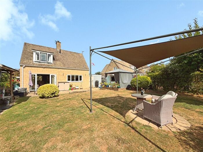 2 Bedroom Detached House For Sale In Ballards Close, Mickleton, Chipping Campden, Gloucestershire, GL55