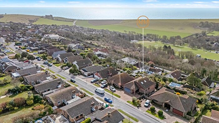 4 Bedroom Detached House For Sale In Wanderdown Road, Ovingdean, BN2