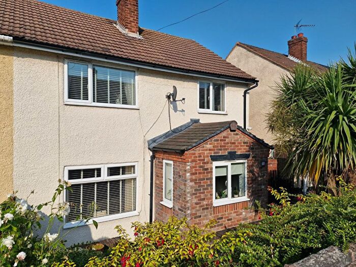 3 Bedroom Property To Rent In Shaftesbury Road, Pear Tree, Rugeley, WS15
