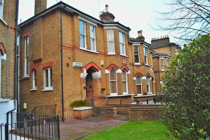 2 Bedroom Flat To Rent In London Road, London SE23