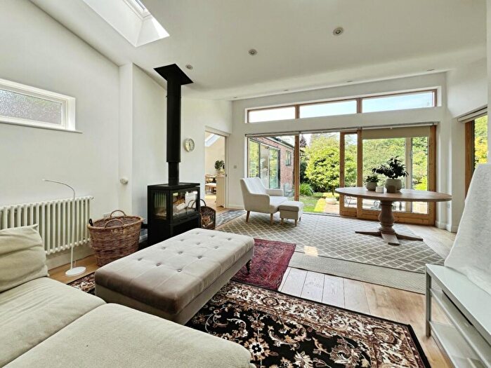 4 Bedroom Detached House For Sale In The Paddock, Cottingham, HU16