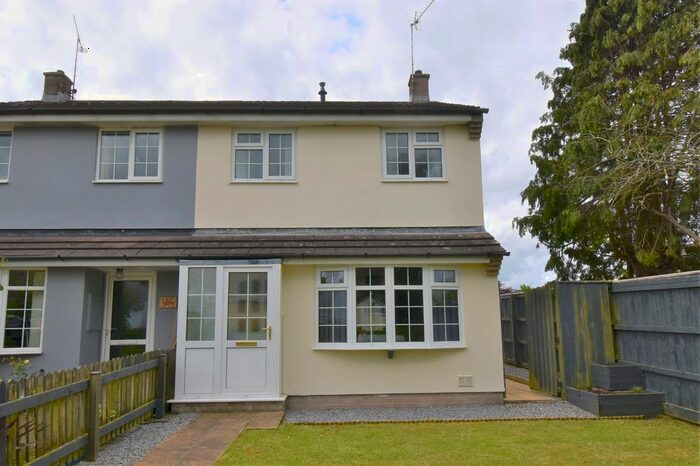 3 Bedroom Semi-Detached House For Sale In Steps Road, Sageston, Nr Tenby, SA70