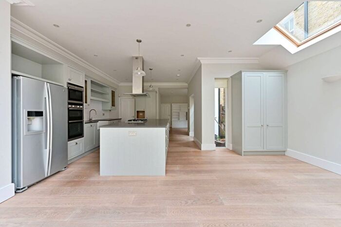 5 Bedroom Property To Rent In Bernard Gardens, Wimbledon, London, SW19