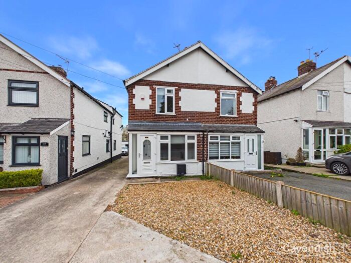 2 Bedroom Semi Detached House For Sale In Vounog Hill, Penyffordd, Chester, CH4