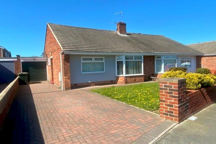 2 Bedroom Bungalow To Rent In Thirlmere Avenue, North Shields, NE30