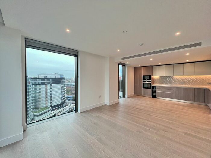 2 Bedroom Flat To Rent In Fitzroy House, Palmer Road, SW11