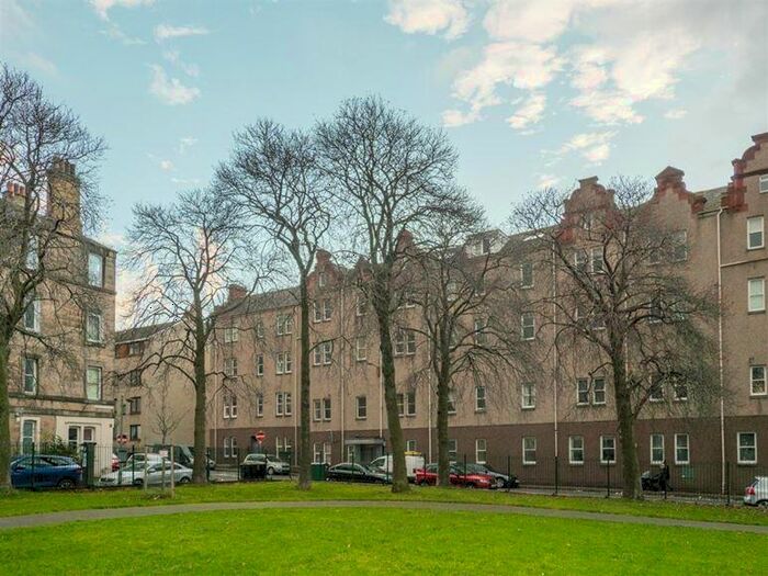 1 Bedroom Flat To Rent In Murieston Road (Linton Court), Dalry, Edinburgh, EH11