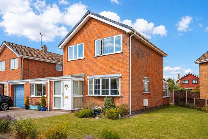 3 Bedroom Detached House For Sale In Mount Park, Riccall, York, YO19