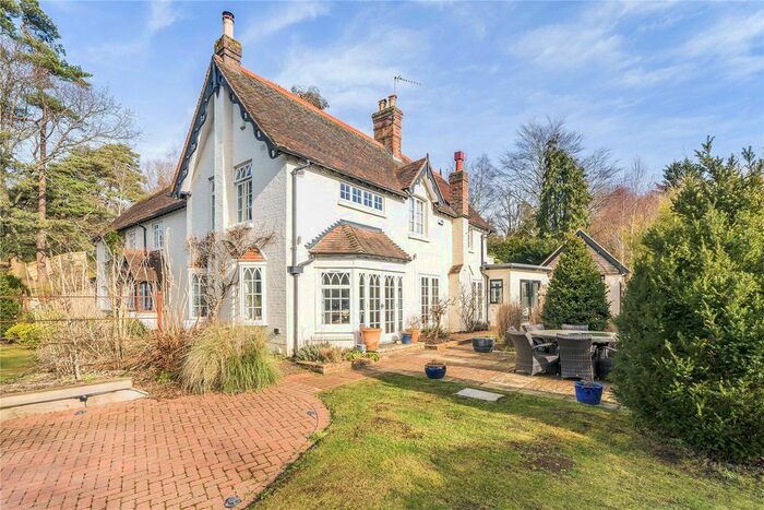 5 Bedroom Detached House To Rent In Hungershall Park, Tunbridge Wells, Kent, TN4