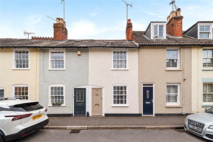 3 Bedroom Terraced House For Sale In Middlebridge Street, Romsey, Hampshire, SO51