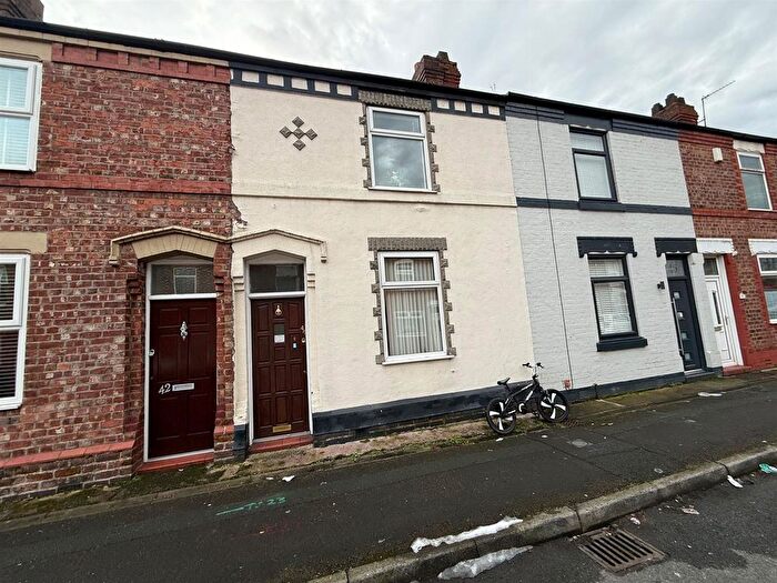 2 Bedroom Property To Rent In Dudley Street, Warrington, WA2