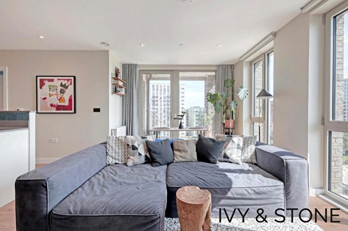 2 Bedroom Apartment For Sale In Knights Road, London, Greater London, E16