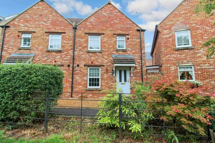 3 Bedroom Semi-Detached House To Rent In Charmind Walk, Winterbourne Road, Swindon, SN25