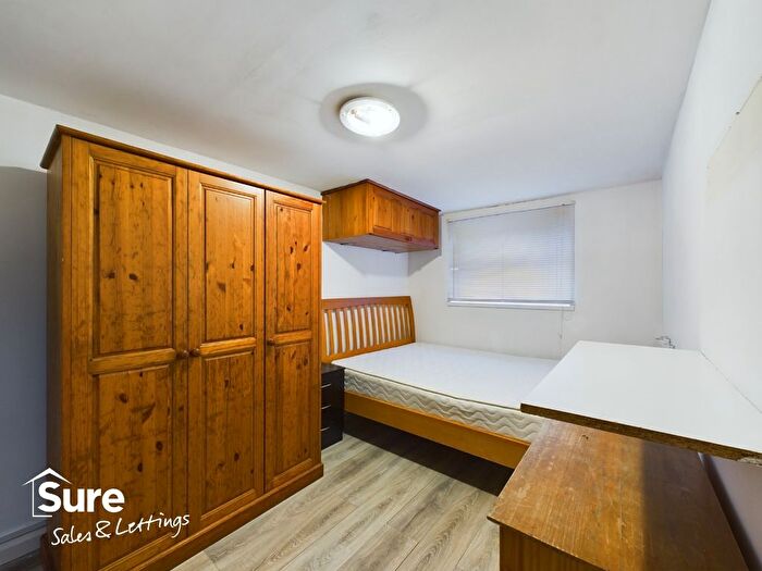 1 Bedroom Studio To Rent In Studio Warmark Road, Hemel Hempstead, Hertfordshire, HP1