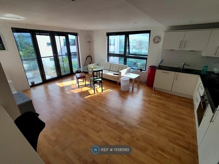 2 Bedroom Flat To Rent In Colton Square, Leicester, LE1