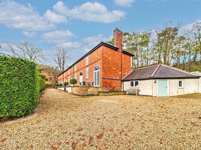 2 Bedroom Cottage To Rent In Main Street, Breedon-On-The-Hill, Derby, DE73