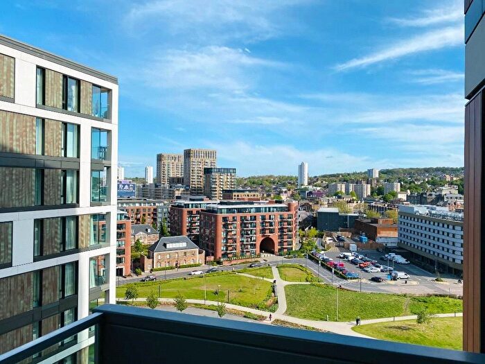 1 Bedroom Apartment For Sale In Judde House, Duke Of Wellington Avenue, London, SE18