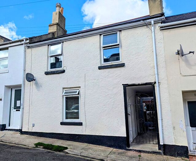 2 Bedroom Terraced House For Sale In Higher Union Lane, Torquay, TQ2