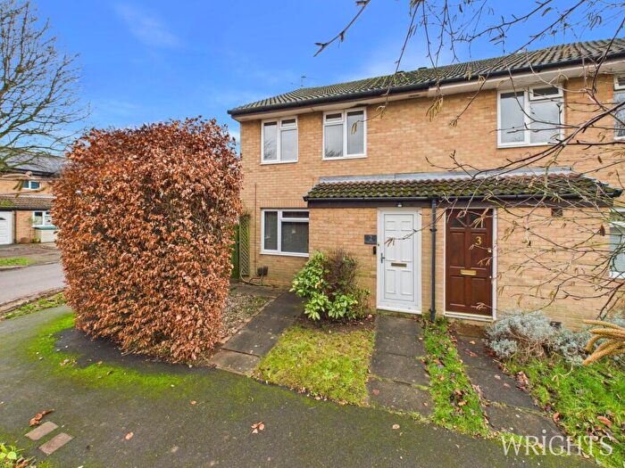 1 Bedroom Maisonette For Sale In Poppyfields, Welwyn Garden City, AL7