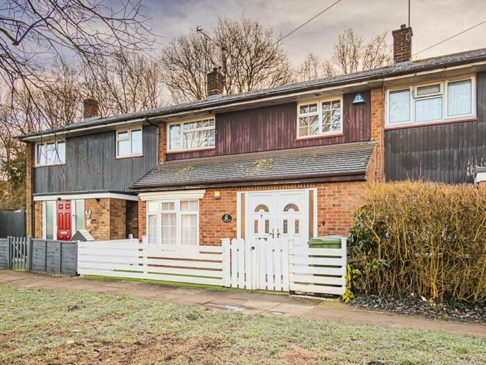 3 Bedroom Terraced House To Rent In Cheviots, Hemel Hempstead, HP2