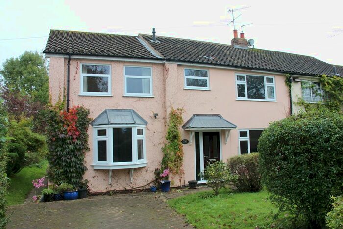 4 Bedroom Semi-Detached House To Rent In Cherry Tree Avenue, Newton On Ouse, York, YO30