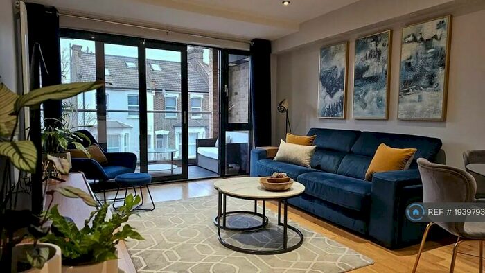 2 Bedroom Flat To Rent In Trundleys Road, Deptford, SE8