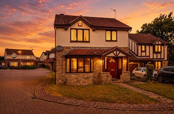 3 Bedroom Detached House For Sale In Hopefield Way, Rothwell, Leeds, West Yorkshire, LS26