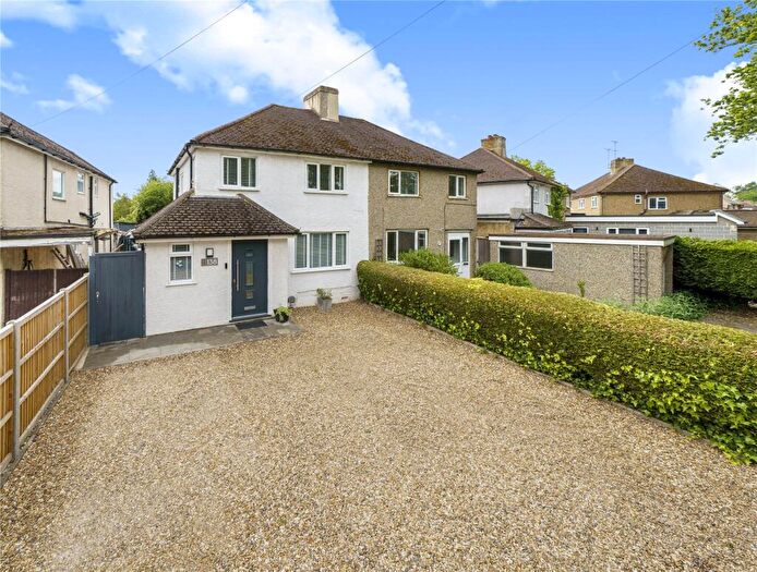 3 Bedroom Semi-Detached House For Sale In Hermitage Road, St Johns, Woking, Surrey, GU21